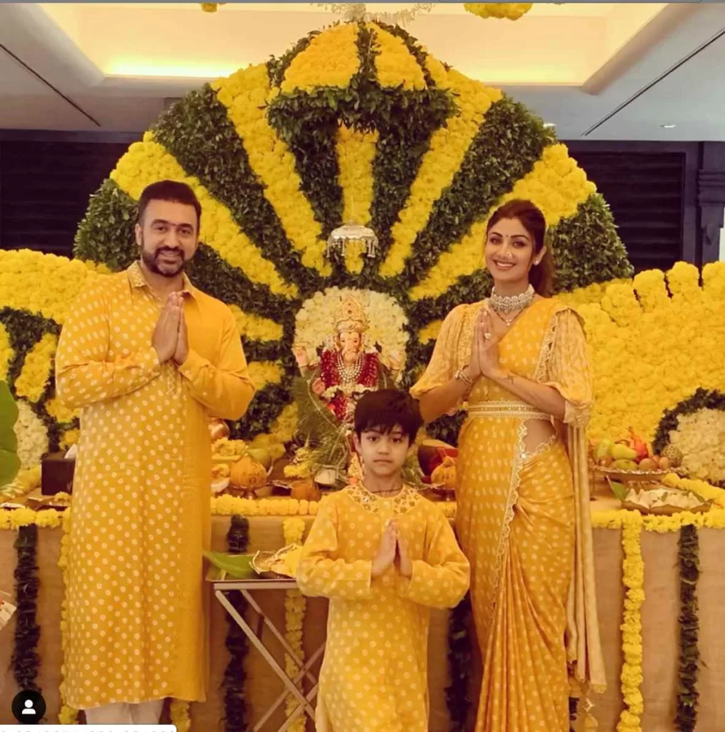 Bollywood Stars Celebrate Ganesh Chaturthi – Unseen Pics 2019